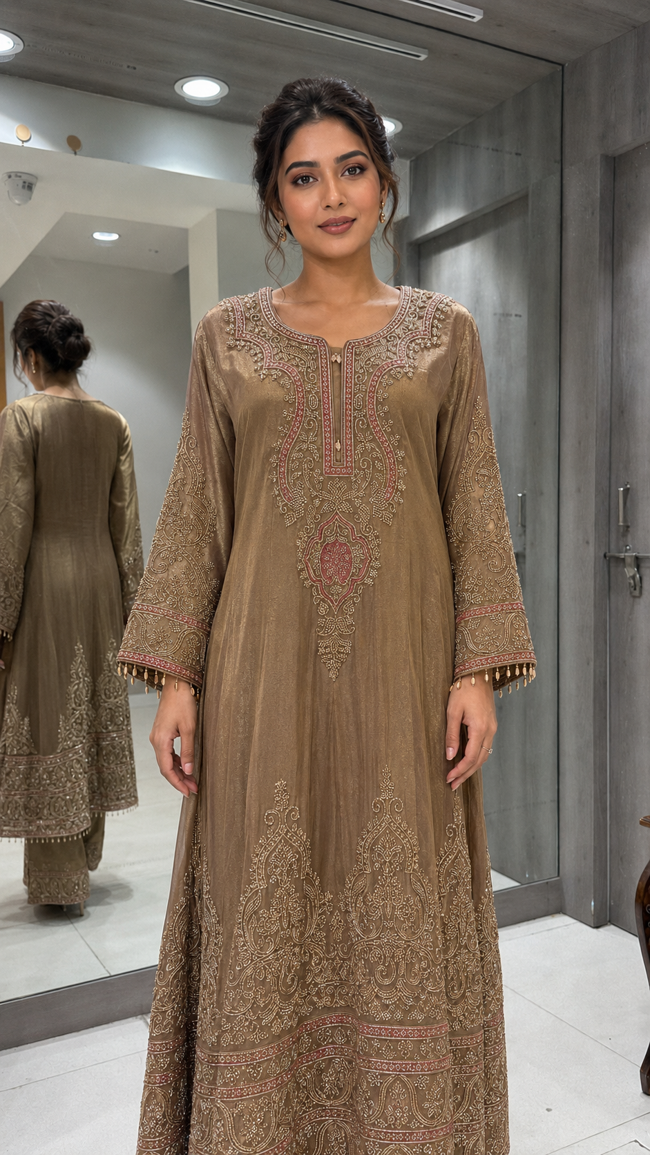 Elegant bronze-gold Suit